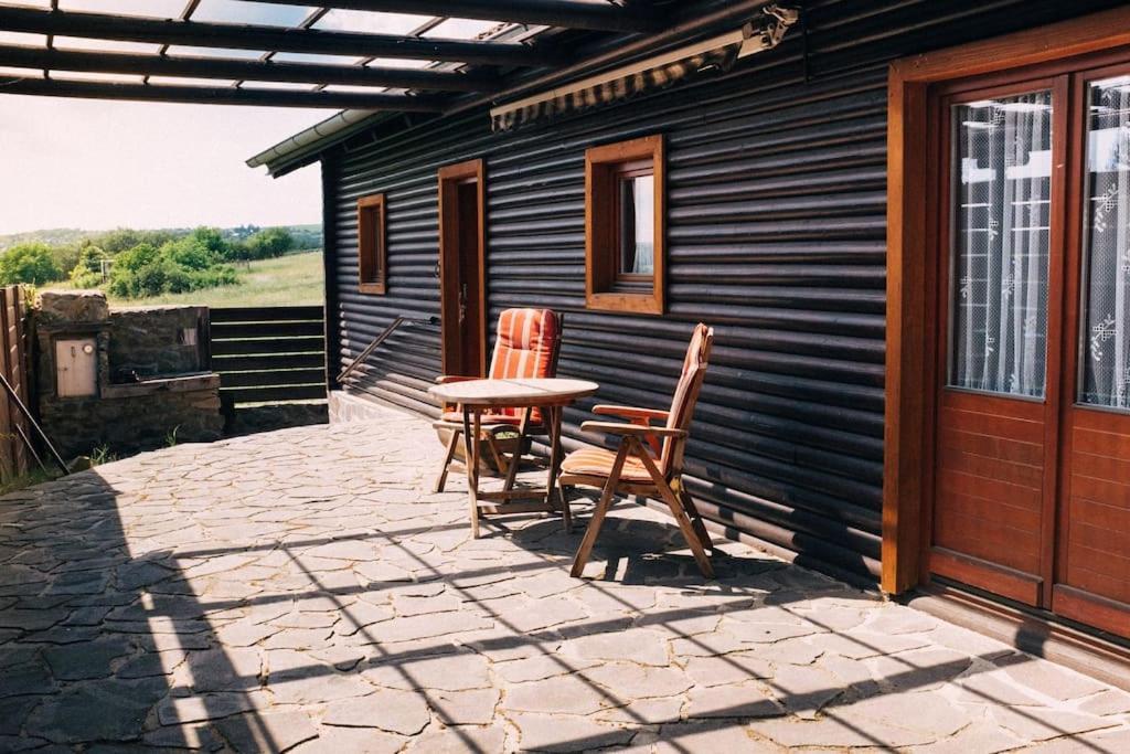 Krasny Srub Na Jihu Brna Villa Zelesice Bagian luar foto